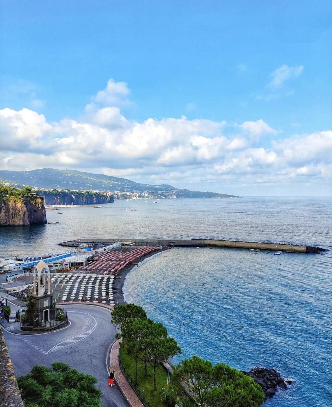 Casa Vacanza "Nonna Matilde" A Meta Di Sorrento, 600Mt Dal Mare, Casa Per 4 외부 사진